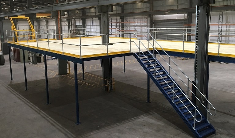 Çelik konstrüksiyon platform